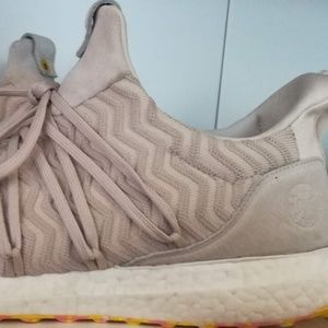 Adidas Ultra Boost A Kind of Guise